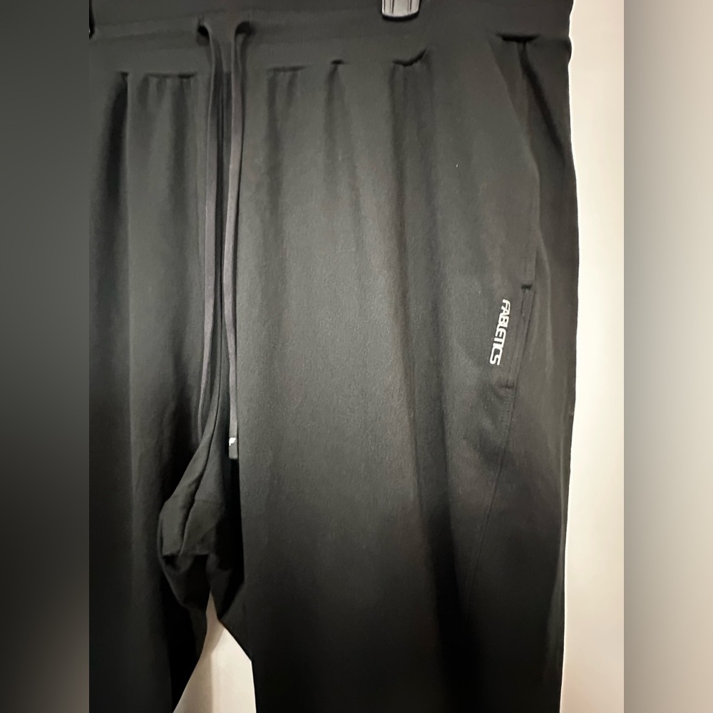 Fabletics Men's Black Performance Joggers Size XXL